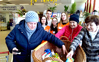 W 240 sklepach na Warmii i Mazurach rusza świąteczna zbiórka organizowana przez Bank Żywności